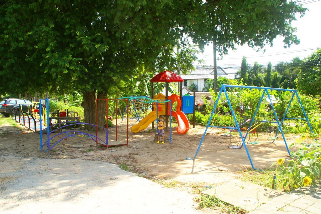 V-Condominium Чавенг Бийч Екстериор снимка